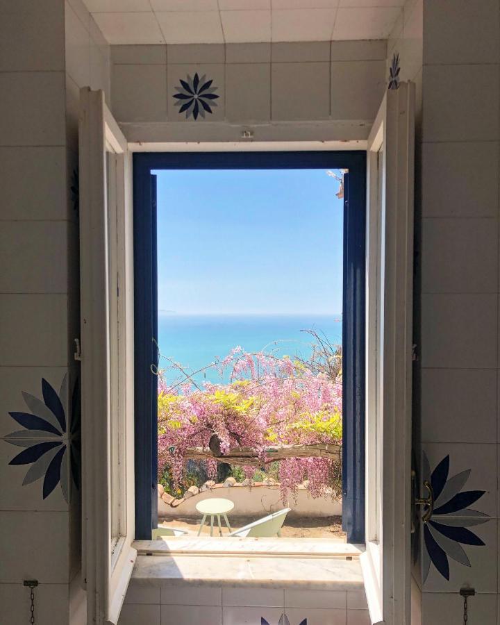 مبيت وإفطار Vietri Casa Flora المظهر الخارجي الصورة